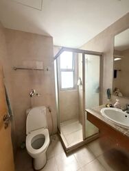 The Lakeshore (D22), Condominium #553544061